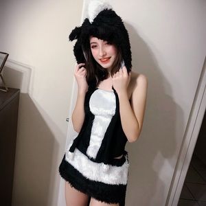 Skunk costume XS/small